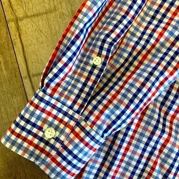 Men's Plaid Tommy Hilfiger Button Down Dress Shirt - Picture 7 of 8